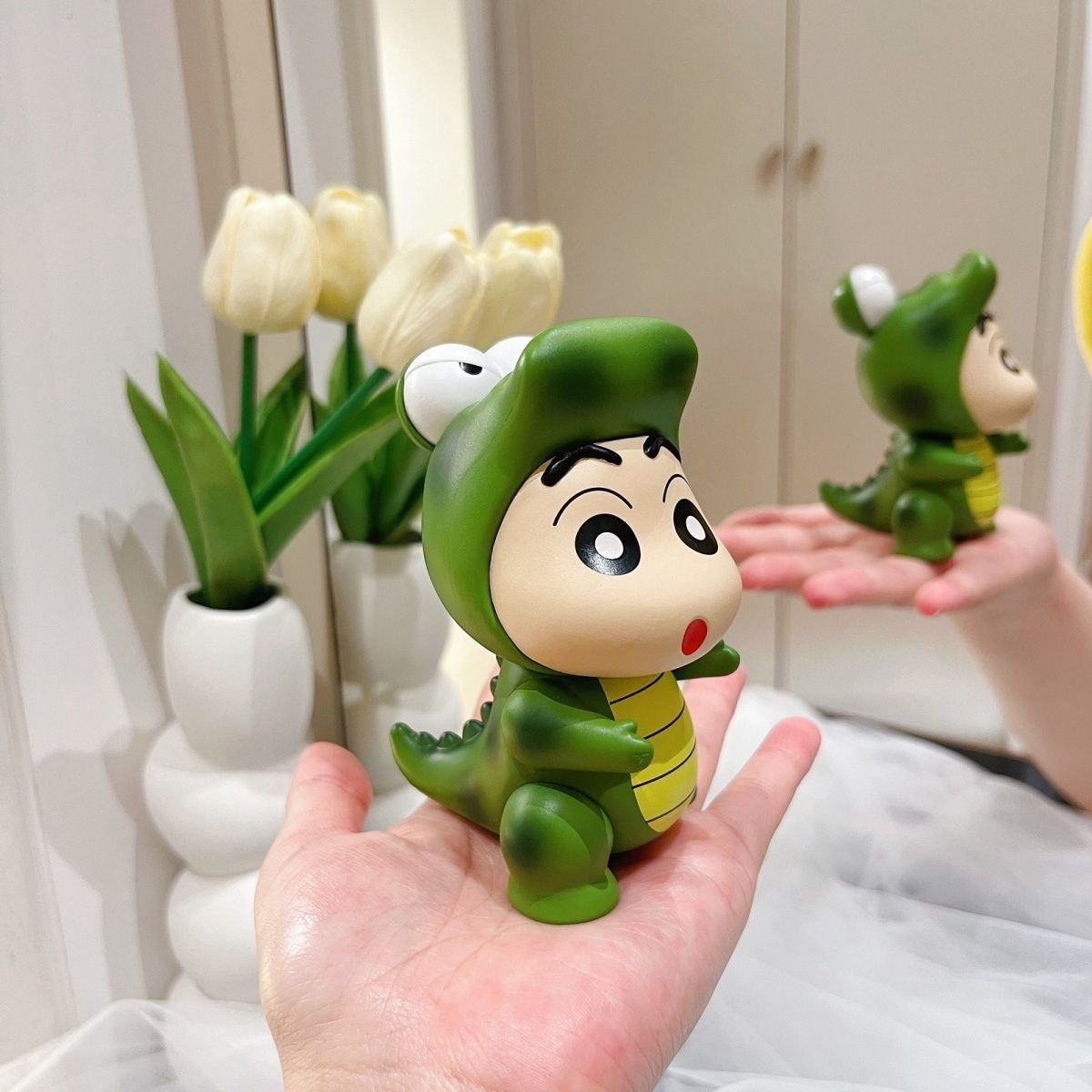 Event Supplies - Figurka Crayon Shin-chan w uroczym stroju